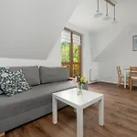 Nowoczesne I Eleganckie Sun Seasons 24 W Karpaczu By Renters Appartamento Karpacz