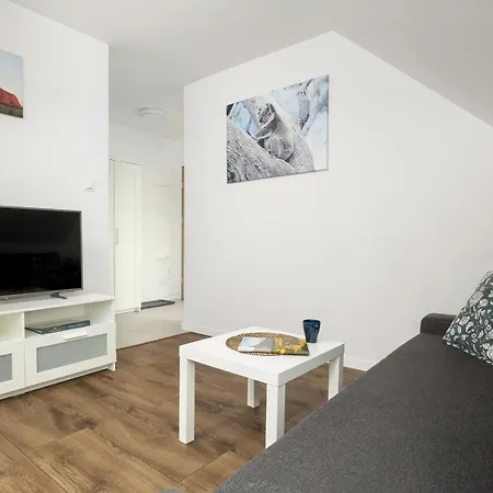 Nowoczesne I Eleganckie Sun Seasons 24 W Karpaczu By Renters Appartement
