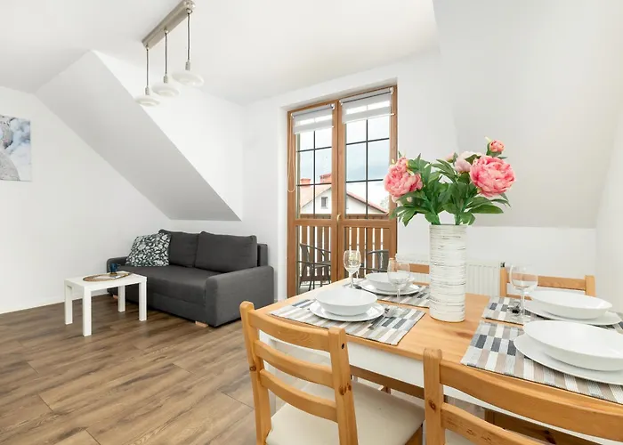 Apartment Nowoczesne I Eleganckie Sun Seasons 24 W Karpaczu By Renters Karpacz